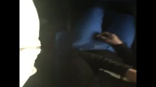 monsterbulge in train