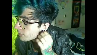 Re: Tattoo man with big dick-Non-sexual