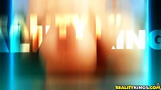 Thumb 10
