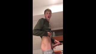 Thumb 6