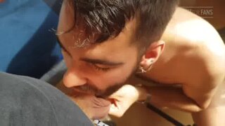Thumb 1