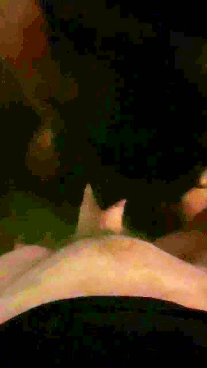 Thumb 8