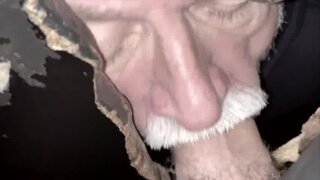 Thumb 9