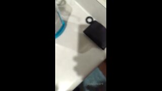 Thumb 10