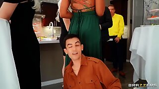 DANNY D CUCKOLD VS WEE ITS NOT FAIR