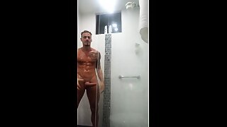 Chris Diamond Shower