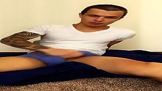 Terrance Jones - the entertainer shooting all over himself