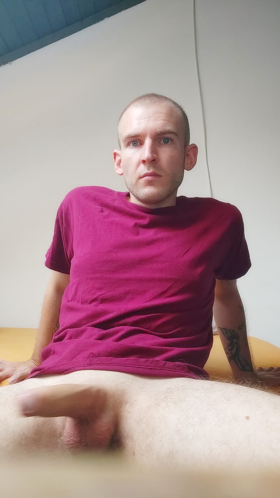 Thumb 12