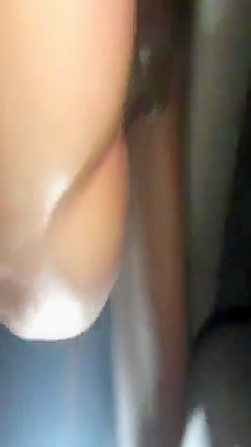 Thumb 16