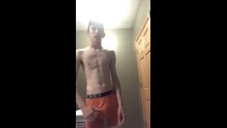 Thumb 4