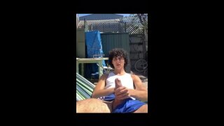 Thumb 8