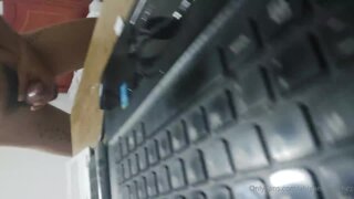 Thumb 10