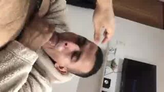 Thumb 6
