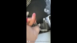 Thumb 7