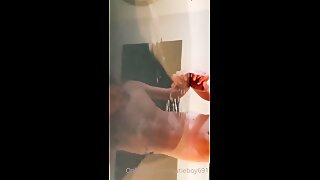 Thumb 10
