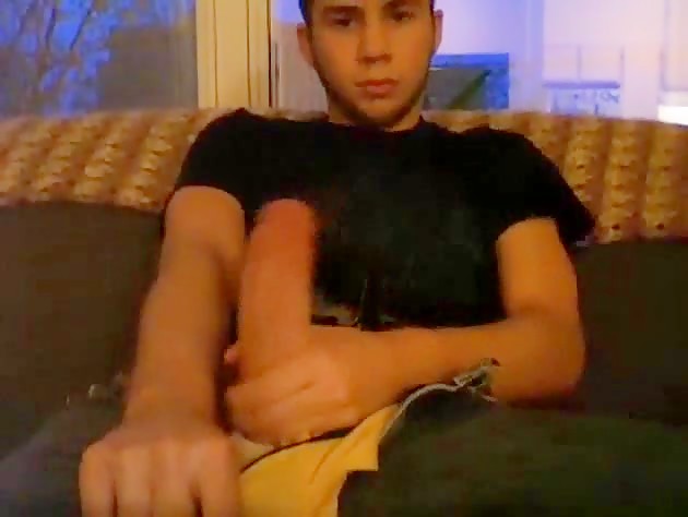 this_twink_is_packing_some_serious_meat