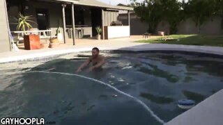 Muscle Hunk Kent LIttle shows off his Big Cock