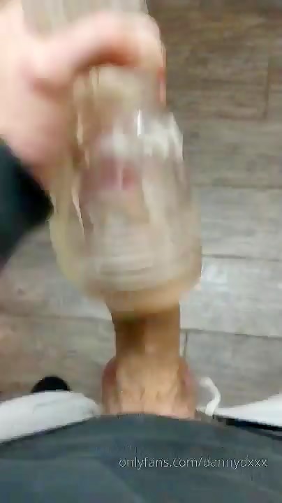 Thumb 16