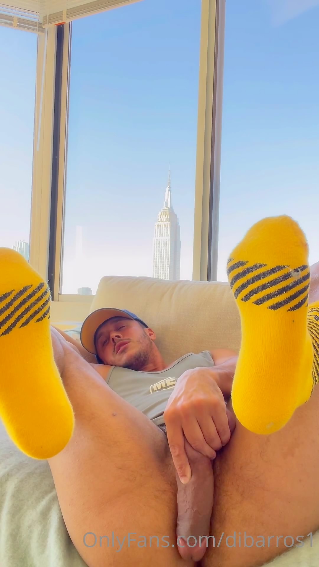 Diego Barros in hotel