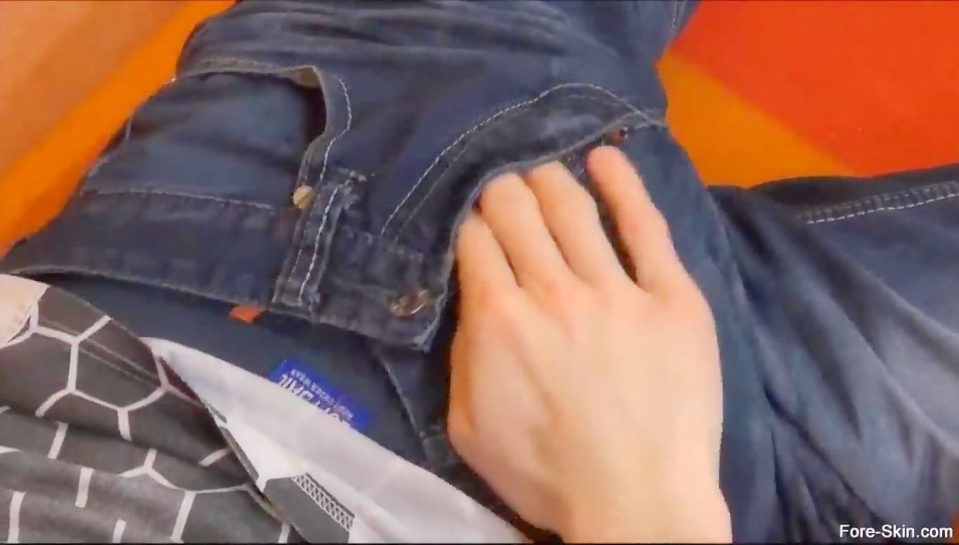 Uncut Eryk showing off