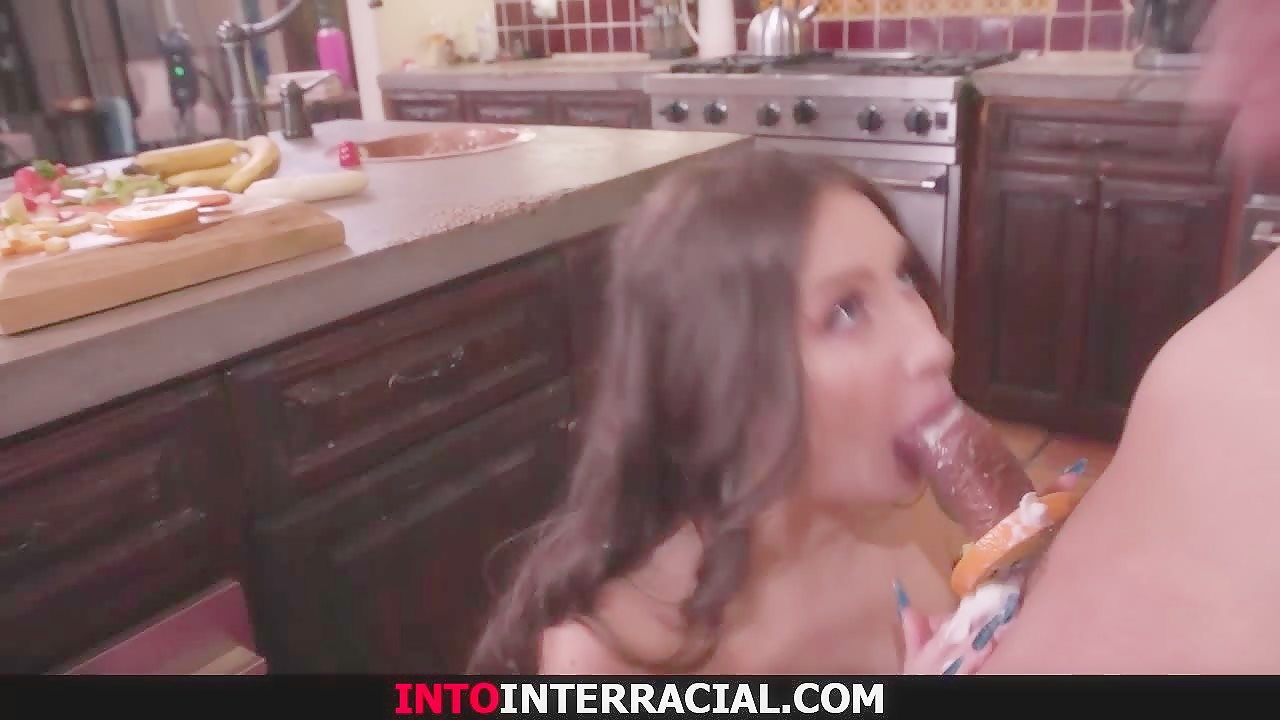 You really wanna put whipped cream on my bbc n suck it off?