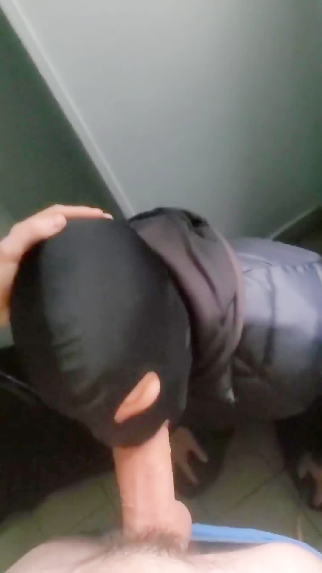 Thumb 9