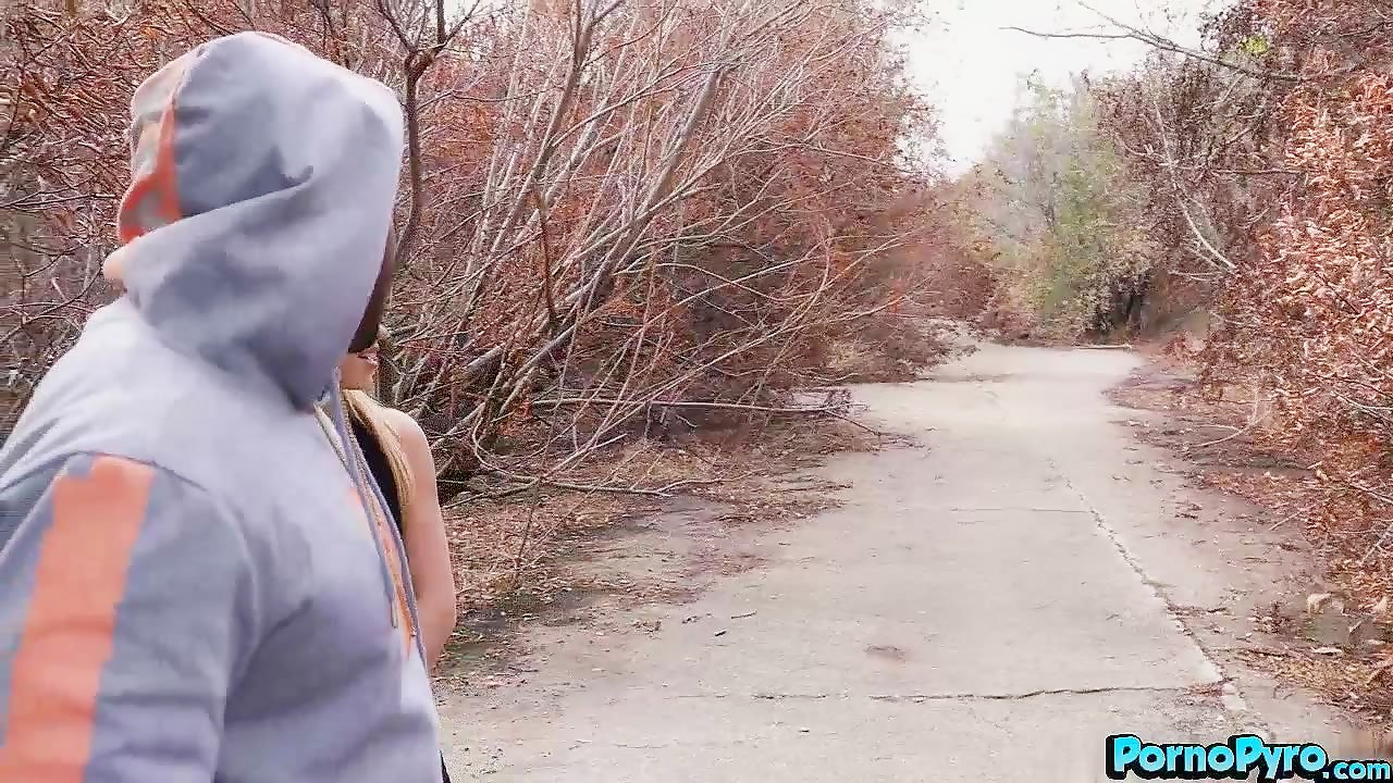 Teen Hiker Leah Lee Fucks Two Strange Black Dudes