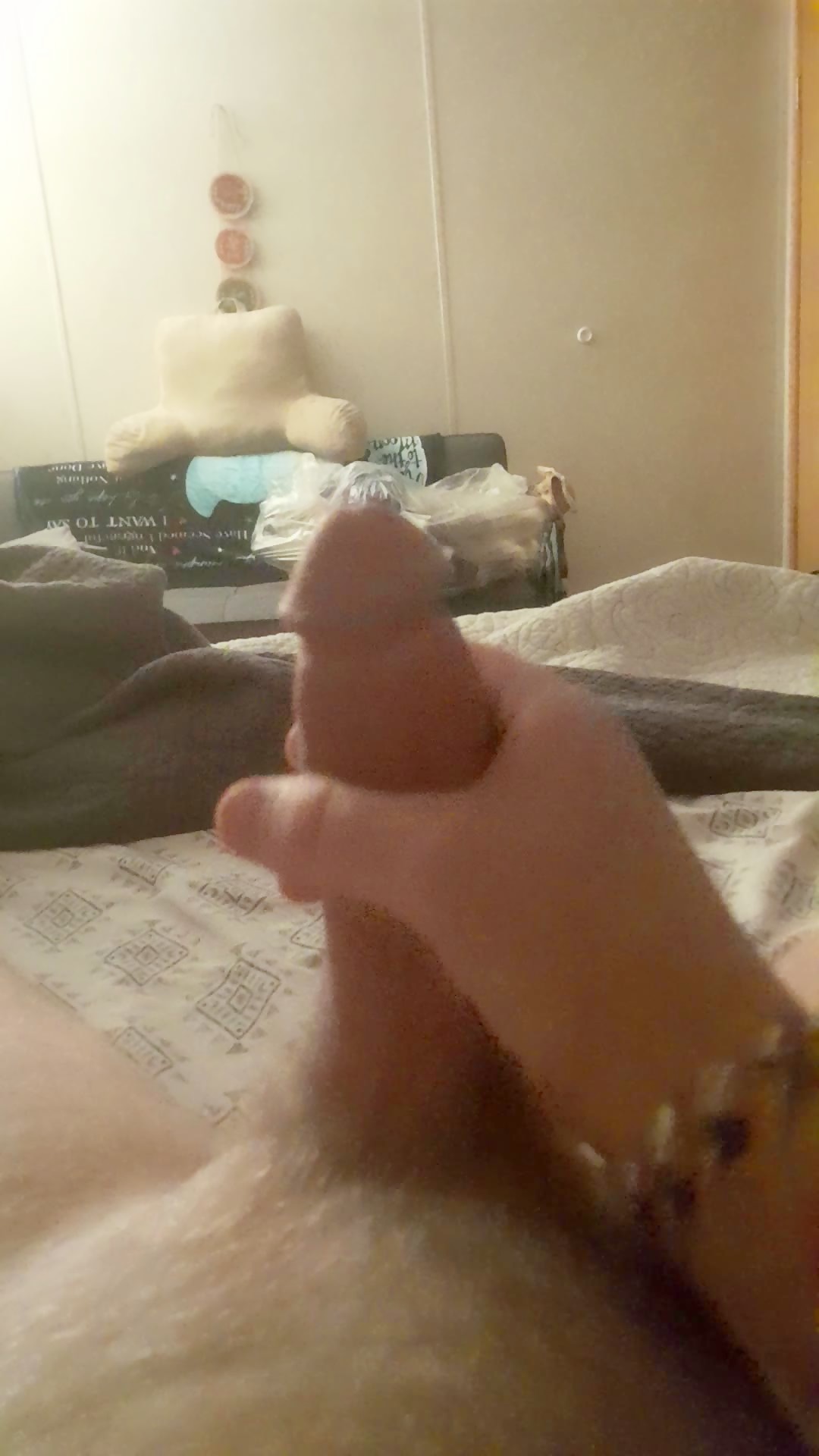 STRAIGH FRIEND  CUMMNG HARD FOR GAMBLING MONEY1