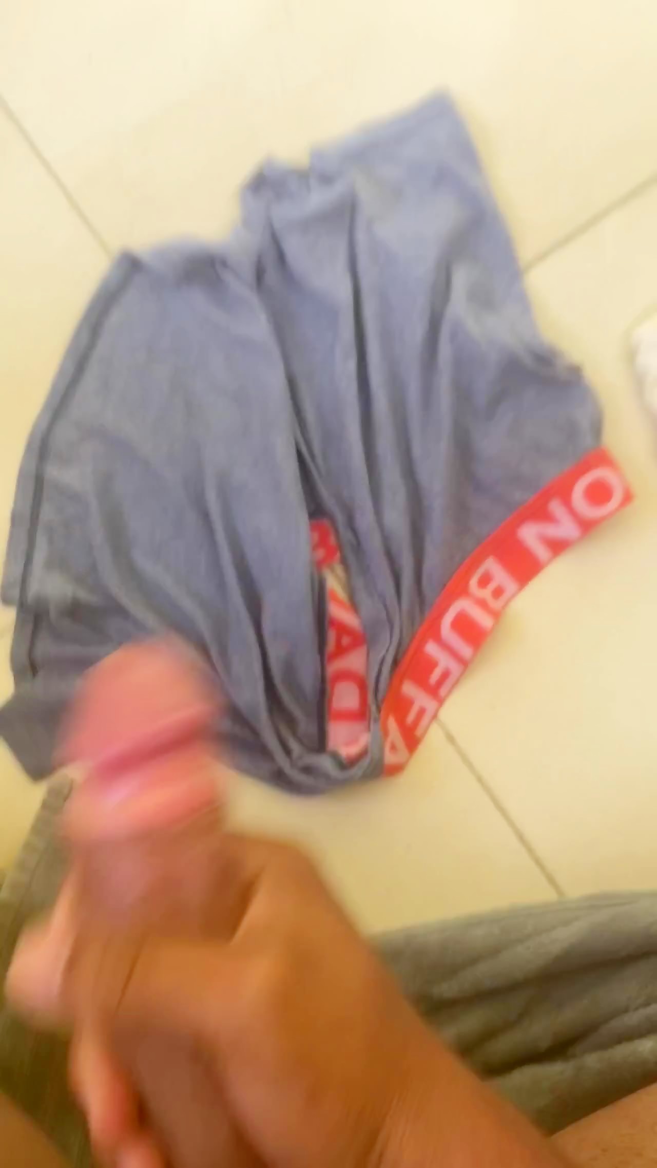 Thumb 4