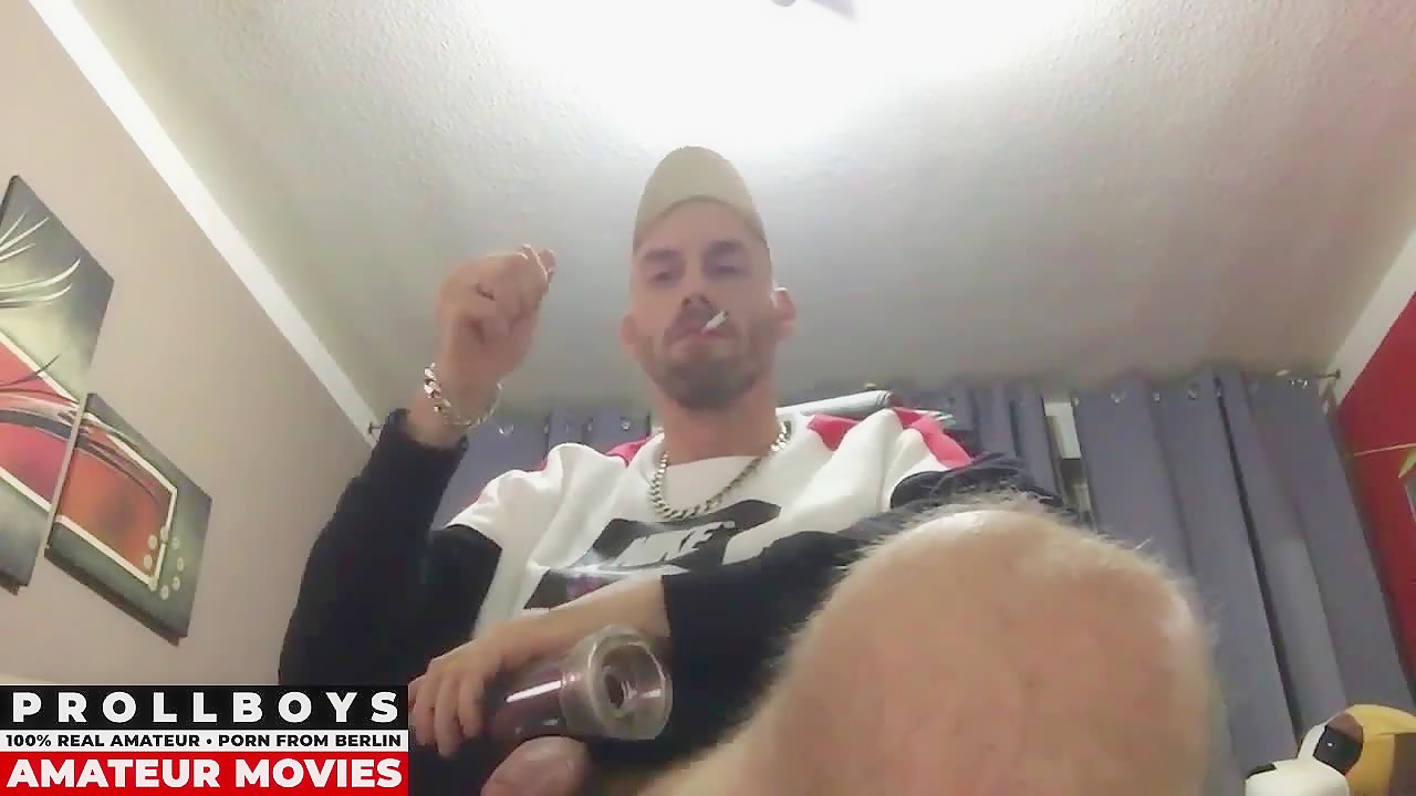 18 - BAD GUY PLAYS WITH COCKPUMP - PROLLKING-XXL