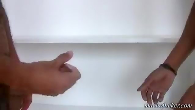 Thumb 4