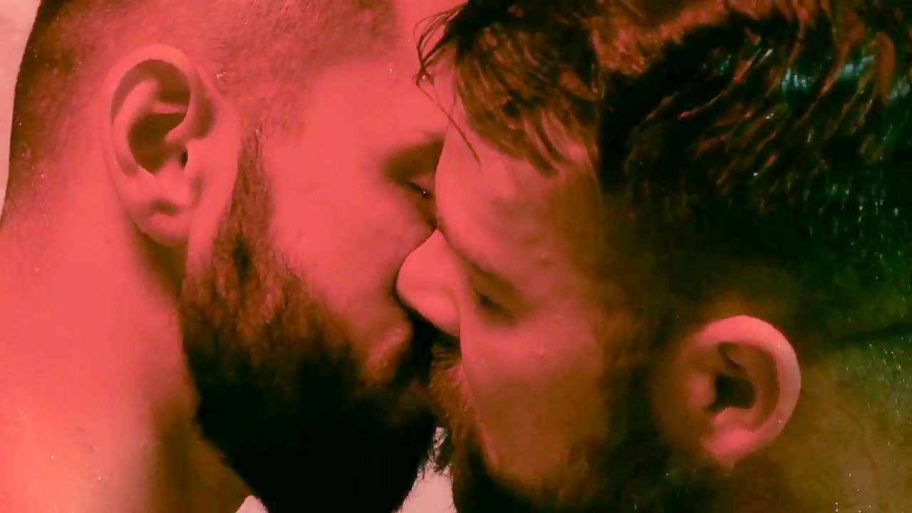 3Way Fuck & Breeding Hairy Hole in Public Shower