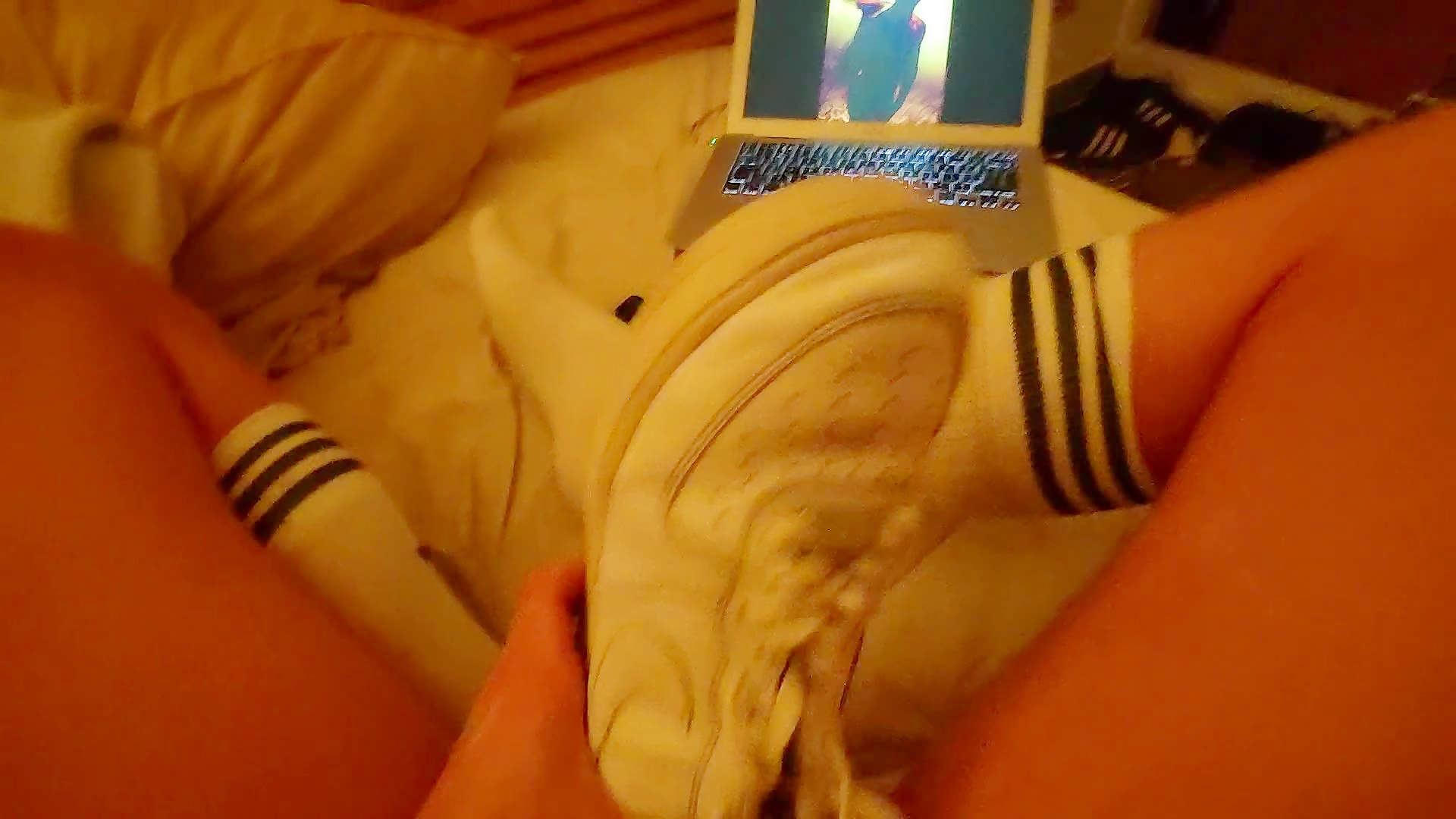 AF1 fuck in crew socks