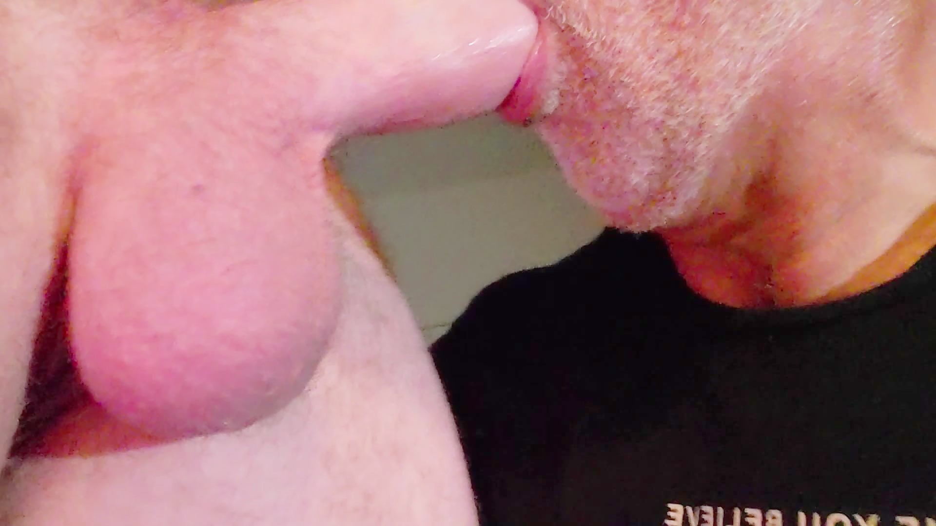 Silverback daddy is hungry for jock dick