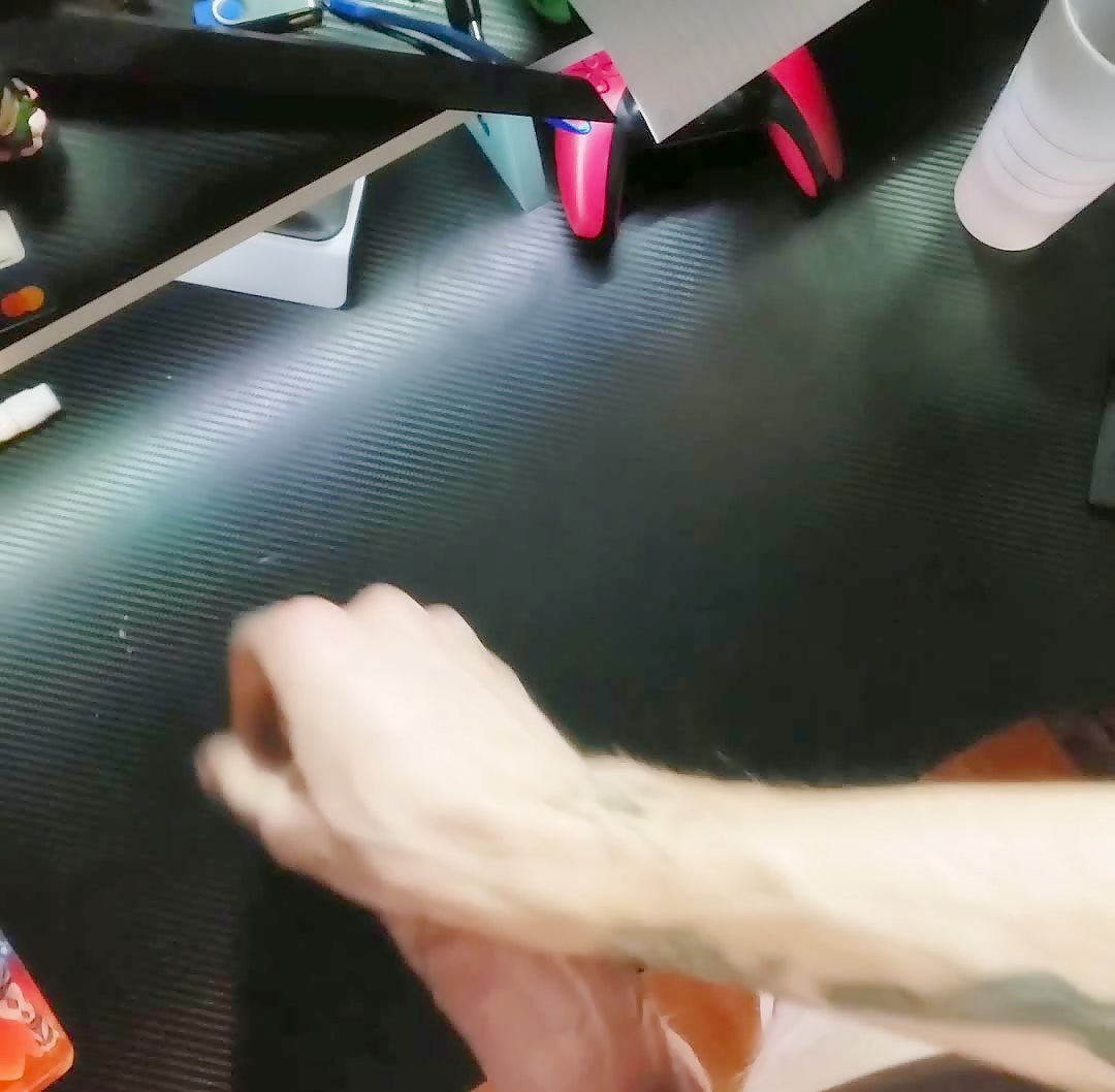 Thumb 8