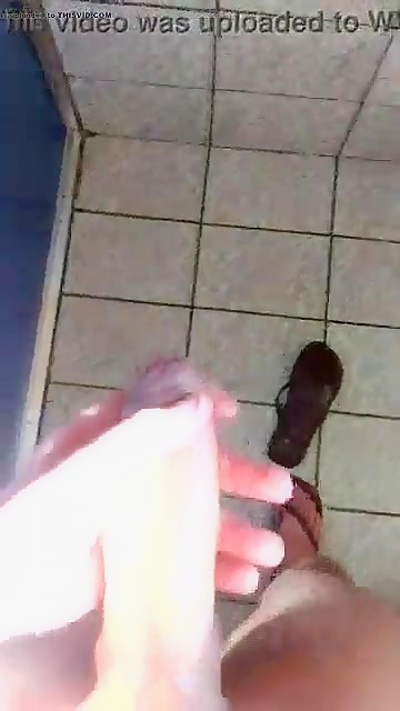 Thumb 11