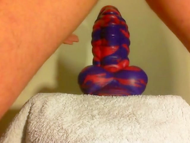 Anal Fun with Flint the Bad Dragon: Amateur Gay Fisting Video