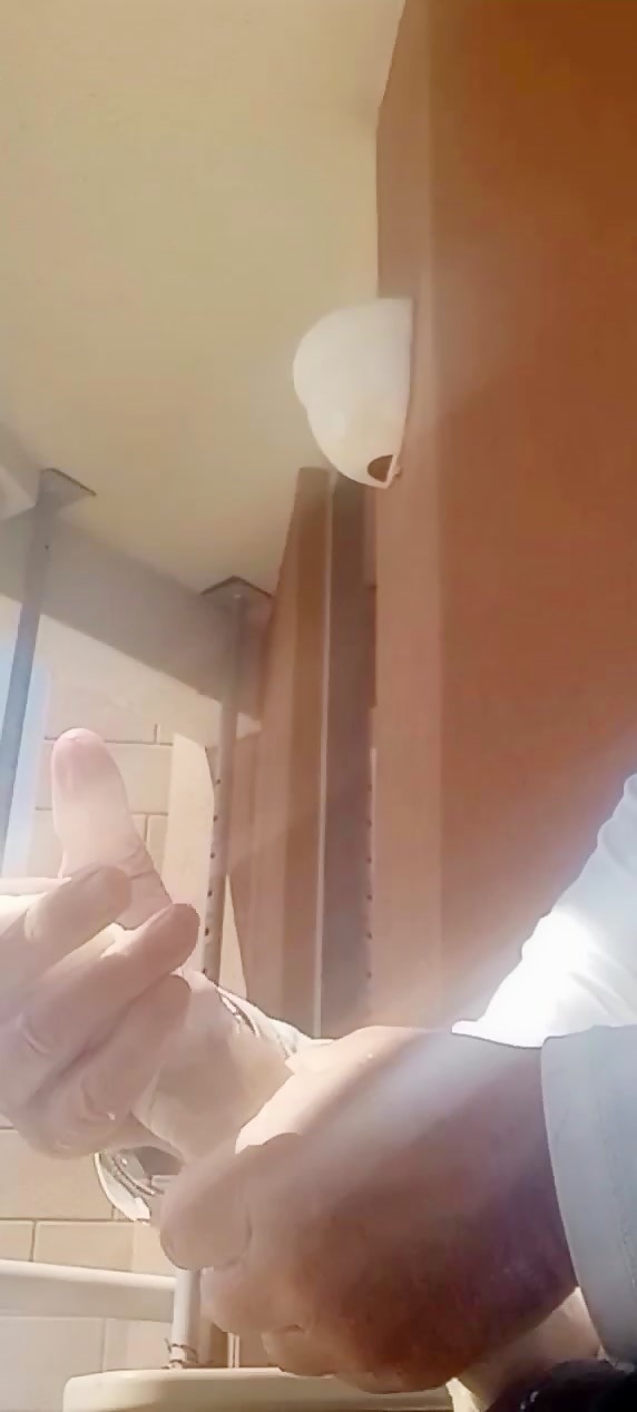 Thumb 7