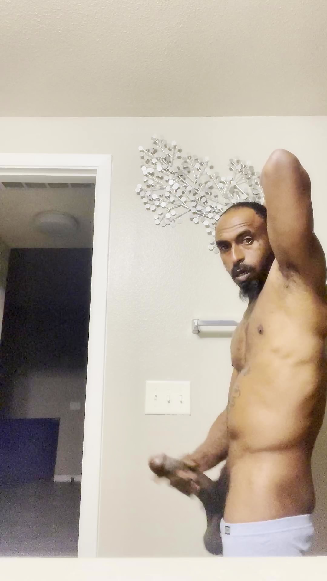 Str8 Top : Mercy Lago