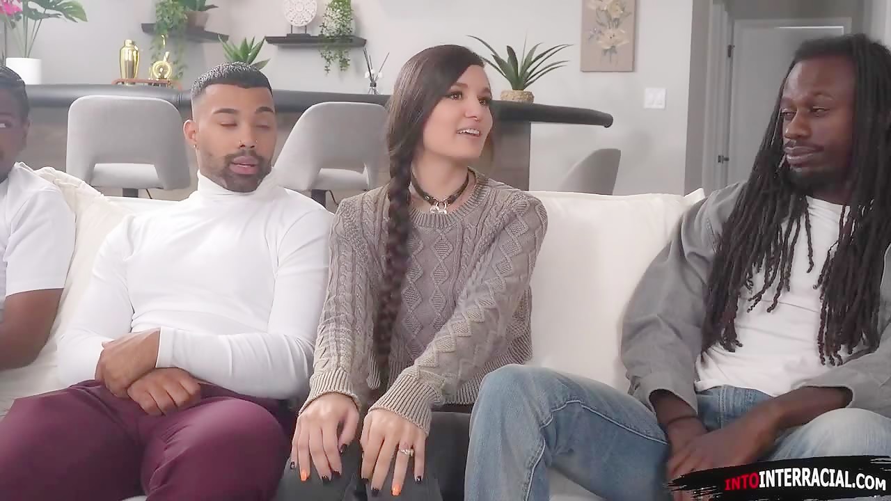 Tattooed Luna Lovely interracial double pussy n dp gangbang