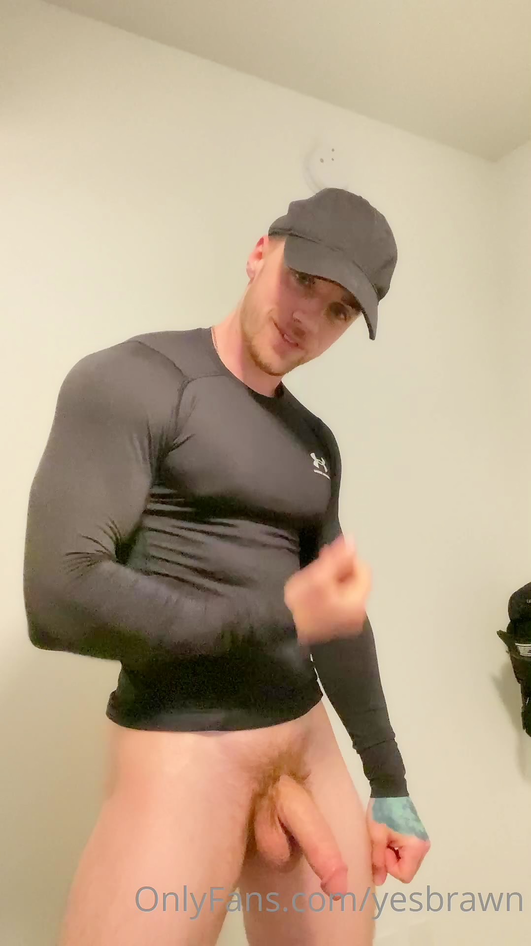 Yes brawn blowing load on chest and stomach