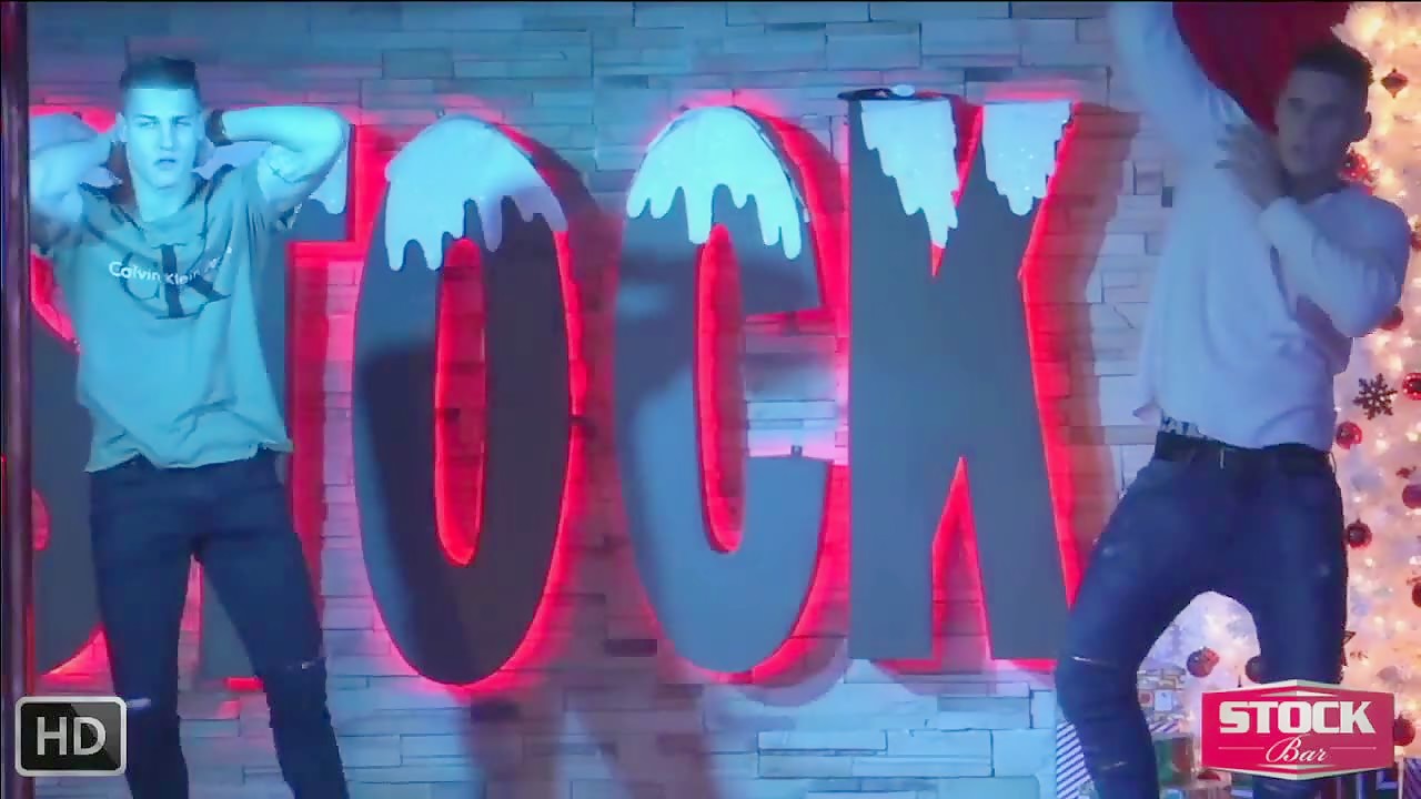 123443421-8b850dcf36