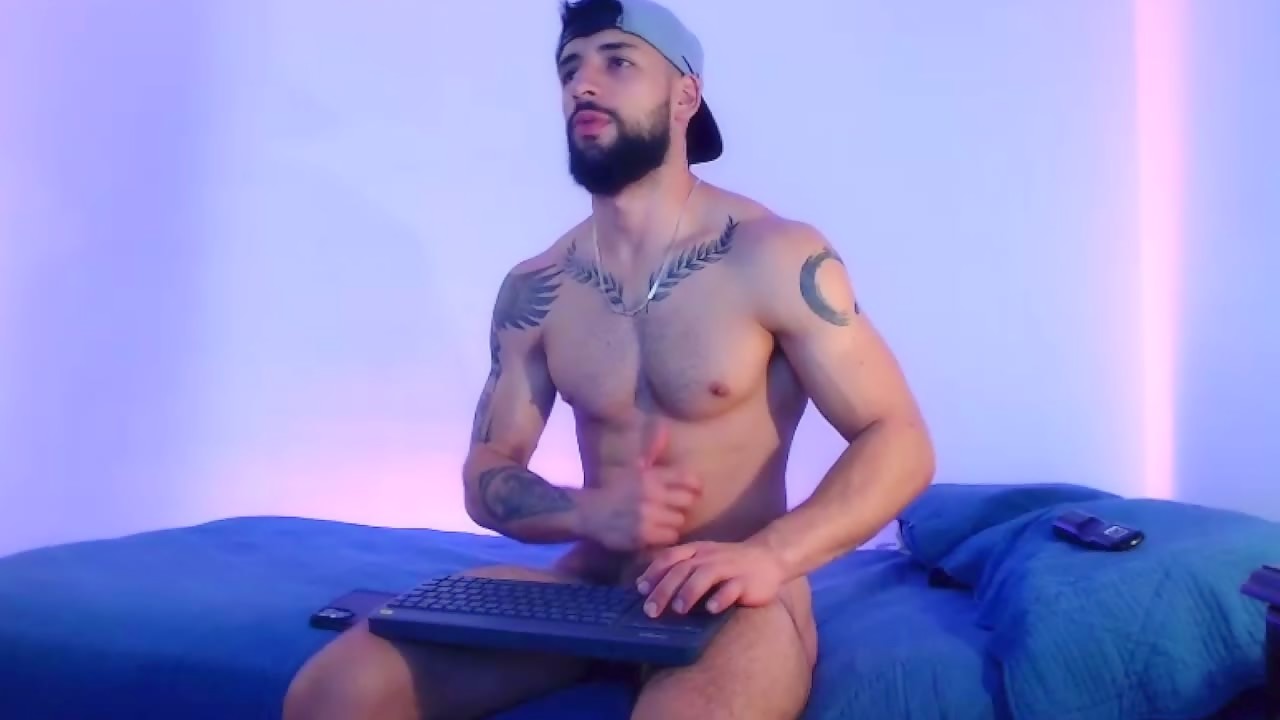 Perfect guy stroking