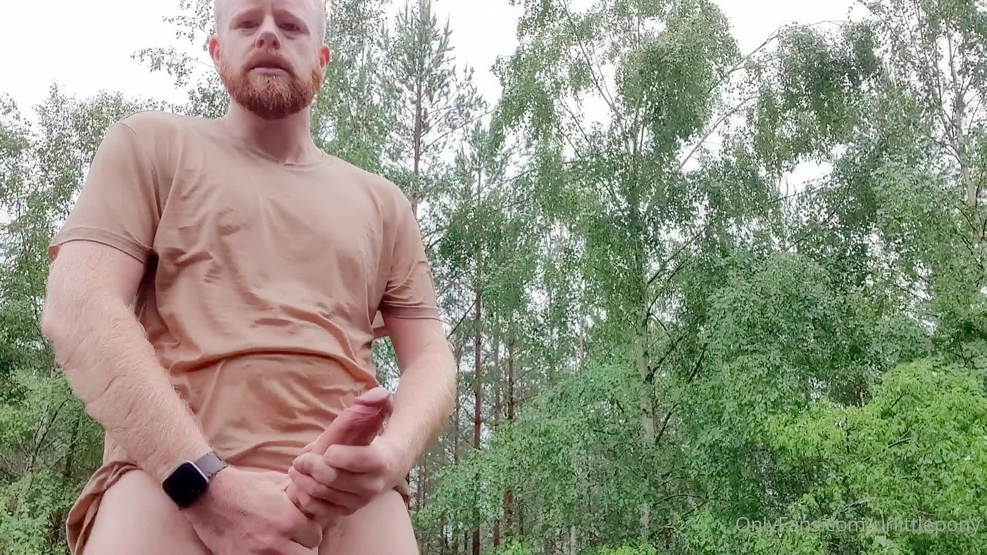 Ginger daddy cum outdoor