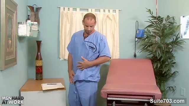 Girth Brooks superman