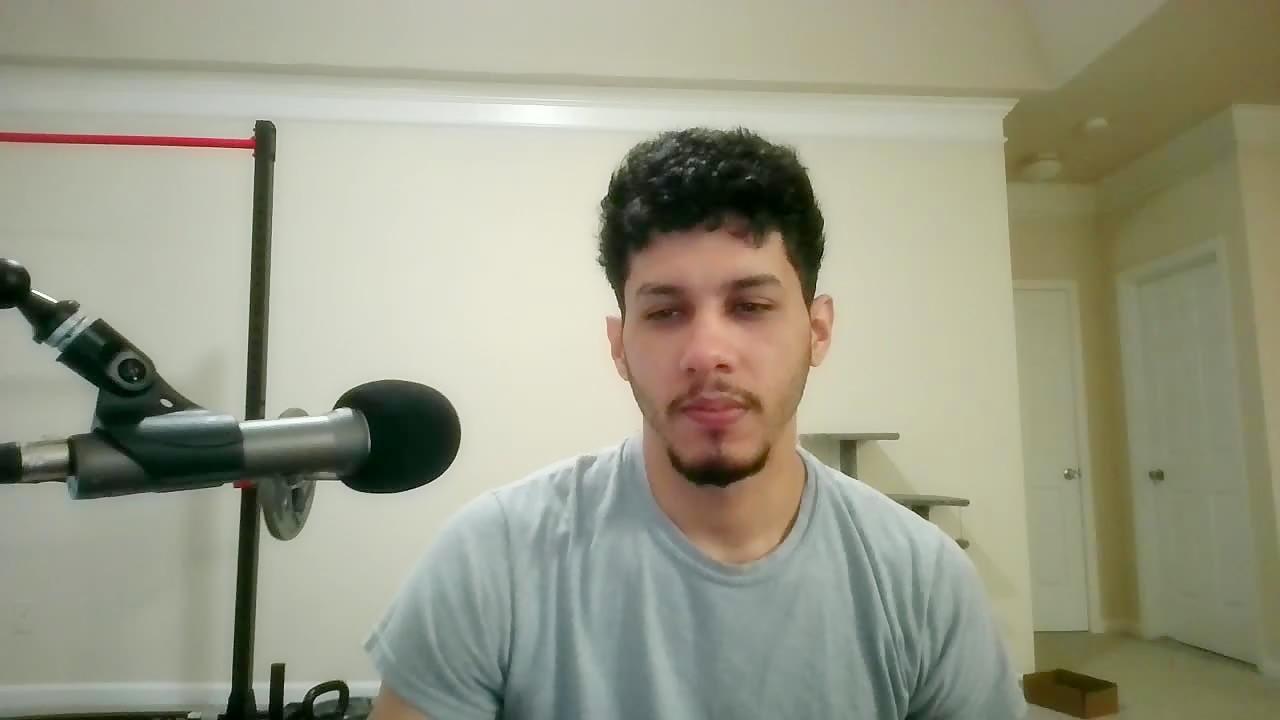 Hot Guy Shows-off and Wanks