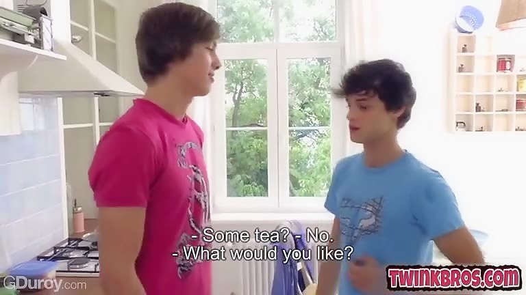 Andre Boleyn as a top