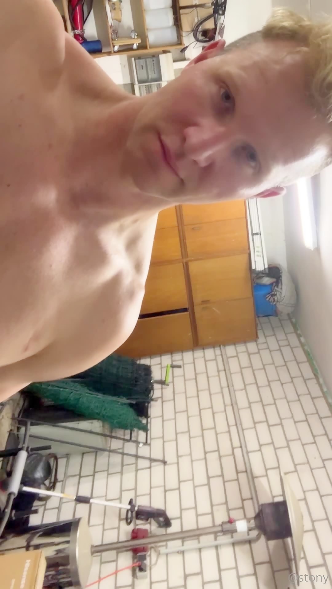 Thumb 1