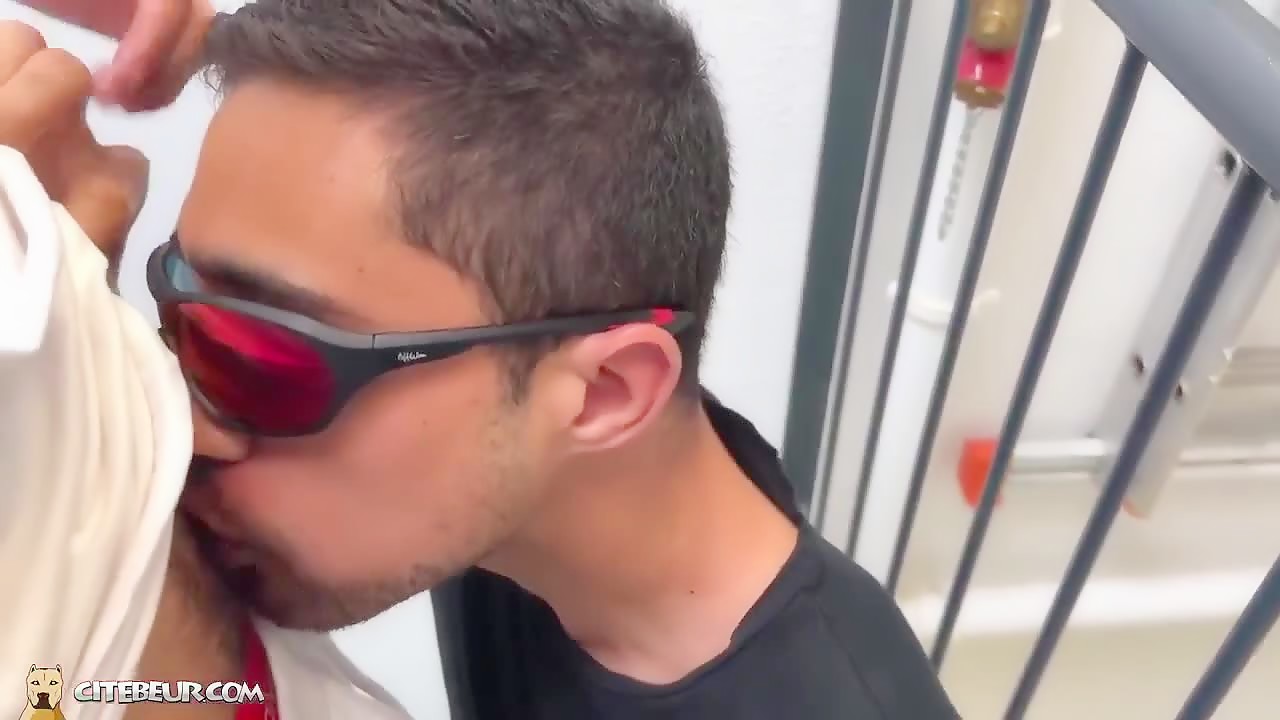 Thumb 1