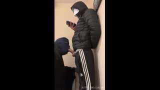 Thumb 8